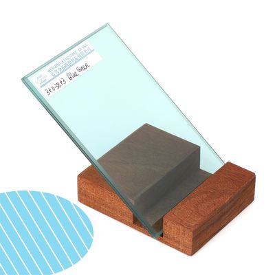 標準サイズ カスタマイズされた低E層ガラスドアと厚さ8.38mm